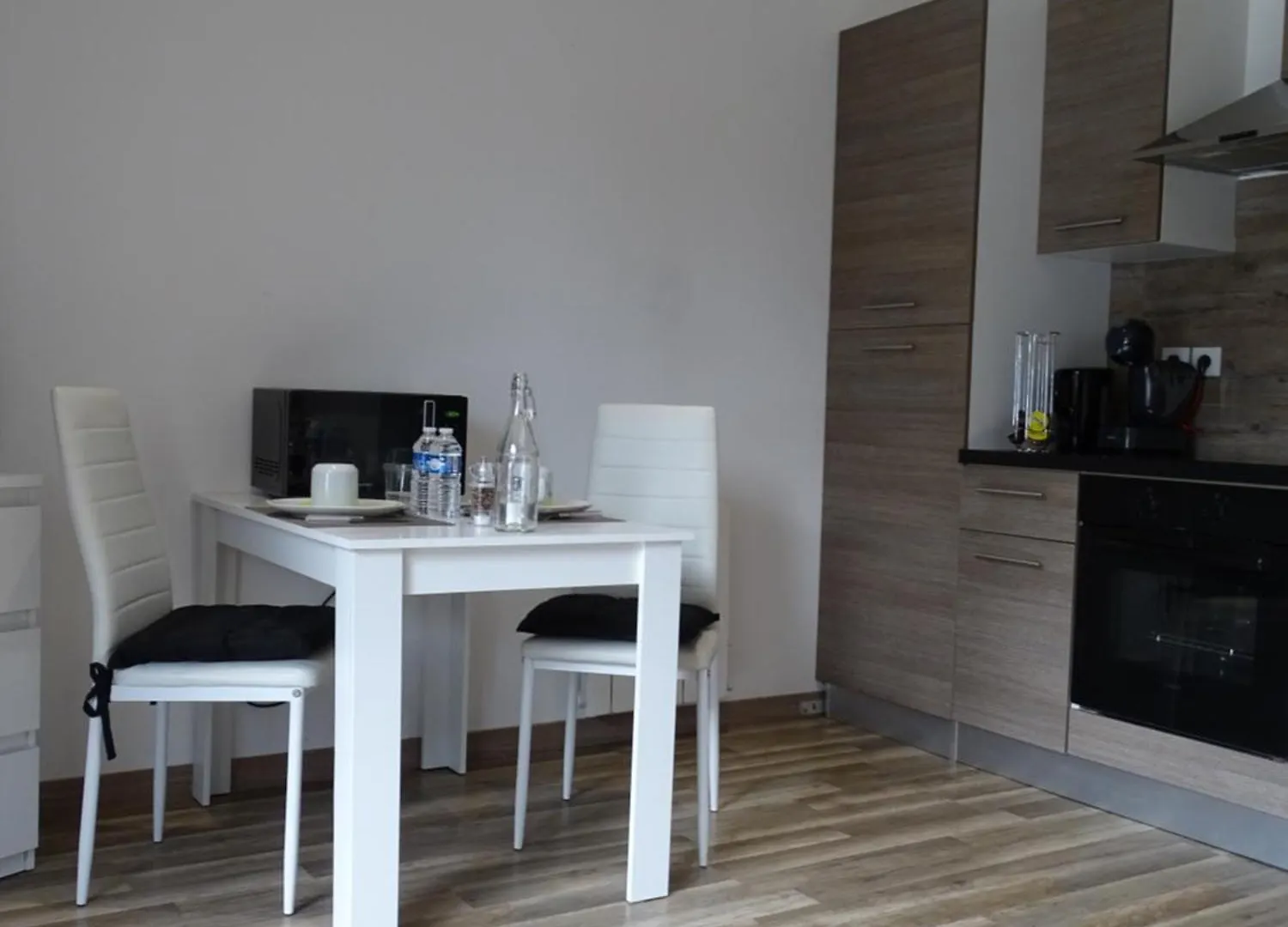 Alimentec - Clinique Convert - Calme - Parking Bourg-en-Bresse