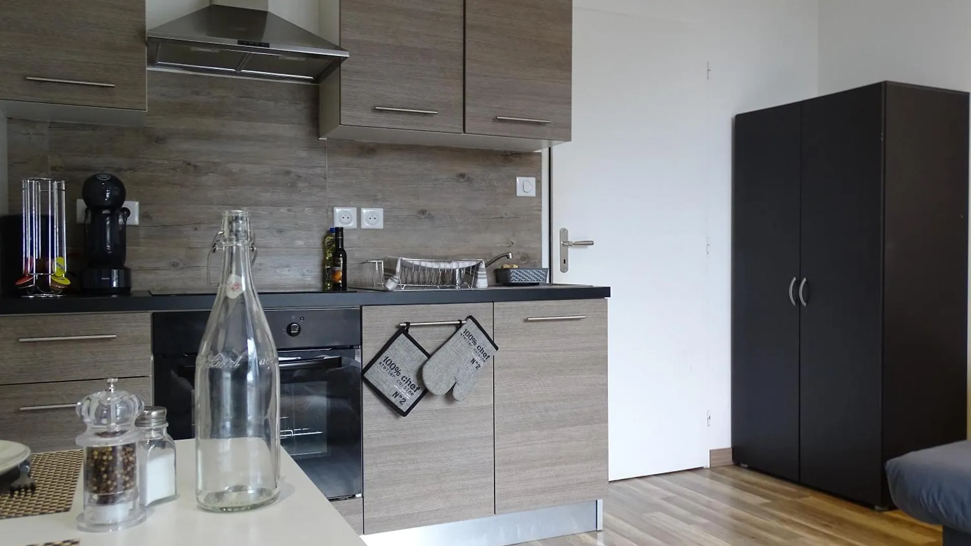 Alimentec - Clinique Convert - Calme - Parking Bourg-en-Bresse 0*,  France